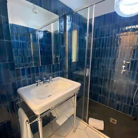 Casa Stinga كابري